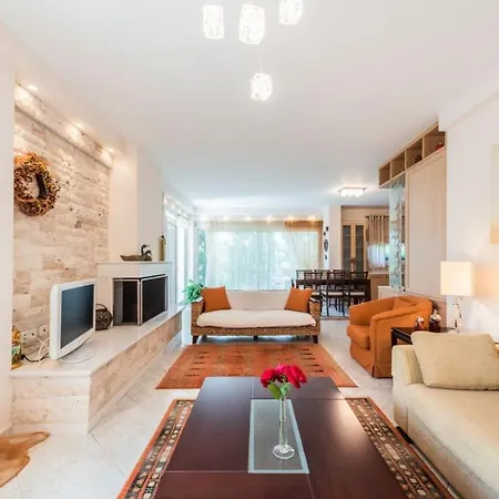 #maria And Cabin By Halu! Villas Lägenhet Epanomi