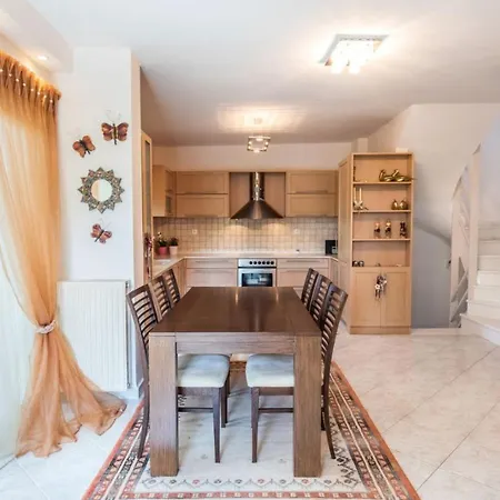 Lägenhet #maria And Cabin By Halu! Villas Epanomi