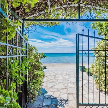 #maria And Cabin By Halu! Villas Apartment Epanomi