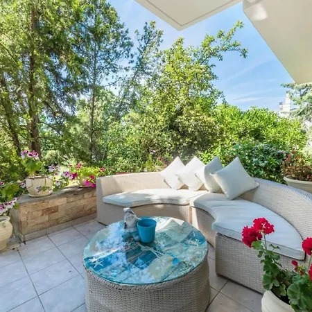Apartment #maria And Cabin By Halu! Villas